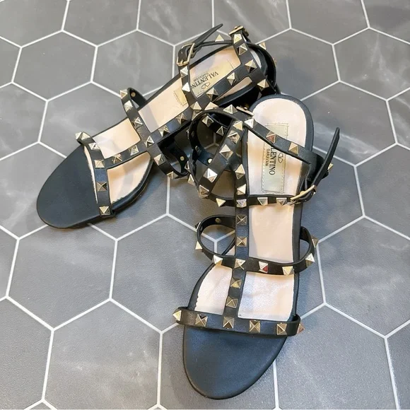 Valentino Garavani Rockstud Ankle Straps Sandals - Picture 2 of 6